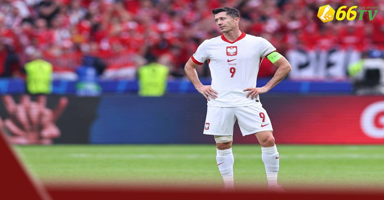 Lewandowski : ‘Lứa cầu thủ trẻ bây giờ như đám gà công nghiệp’